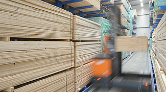 Cantilever racking for timber storage