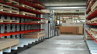 Mobile cantilever racking system